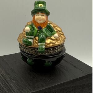 Leprechaun Ceramic Trinket Box